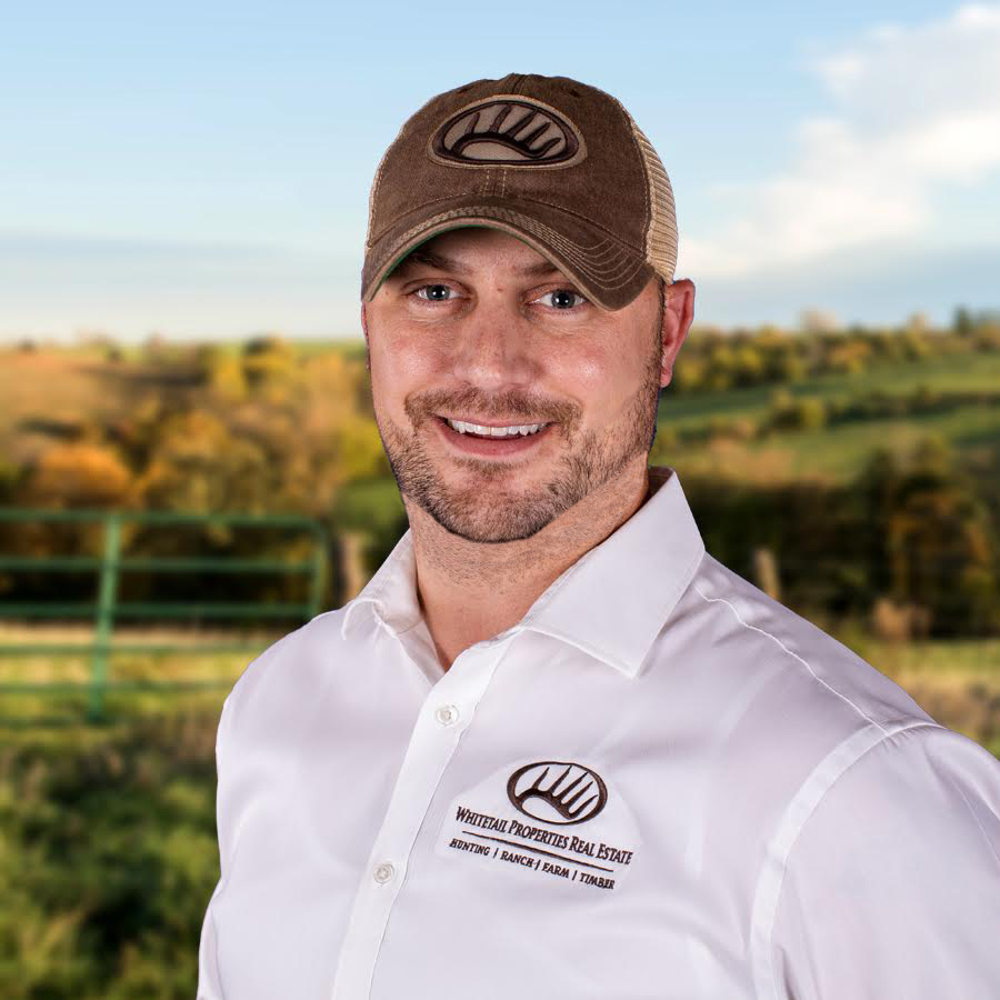 Dustin Prievo Profile Headshot