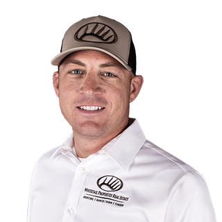 Garret Armstrong Profile Image